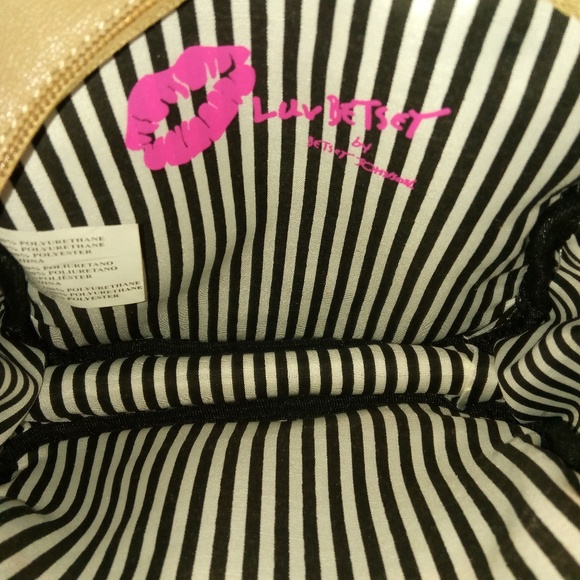 Mini Betsey Johnson Cross Body book bag - Picture 4 of 6